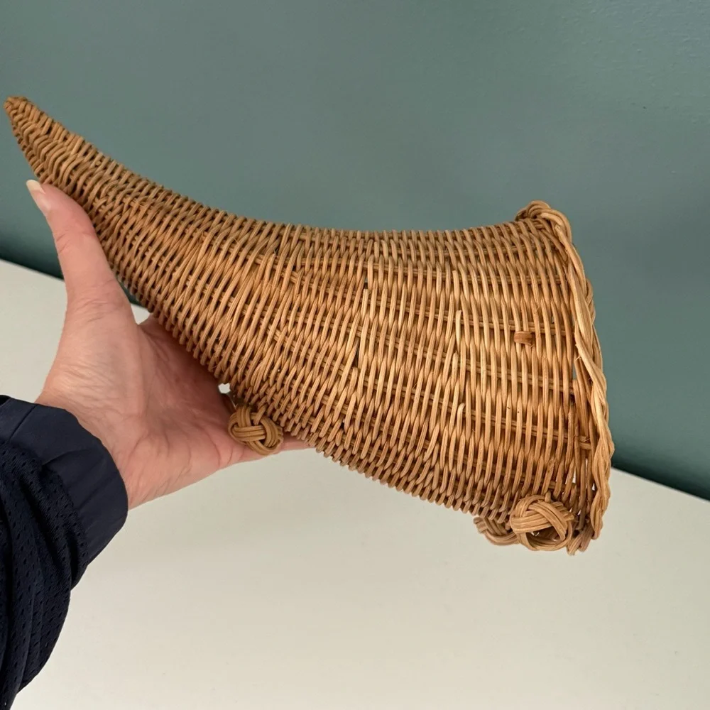 Vintage Woven Natural Fiber Wicker Horn-of-Plenty Cornucopia Basket Farmhouse